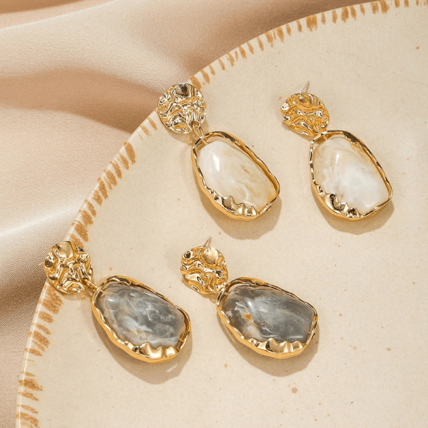 أقراط عصرية، قلادات غير منتظمة عتيقة، ترصيع مزاجي