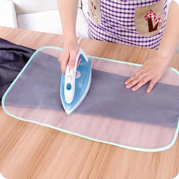 Protective Ironing Cloth High Temperature Board Press Mesh Insulation Pad Guard Protection Clothing Home Accessories Color Random