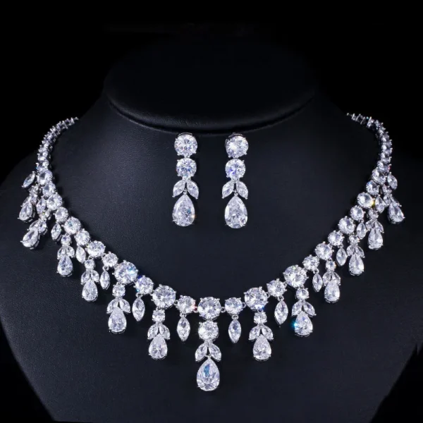 2022 Deluxe Water Drop Necklace Set Exquisite AAA Zircon High-End Jewelry Gifts for Party Banquet Dress Accessory