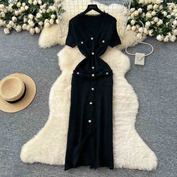 2025 الصيف الخامس الرقبة سترة متماسكة ميدي اللباس المرأة الإمبراطورية محبوك اللباس