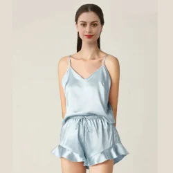 قميص من الساتان الحريري الخالص وسروال قصير مكشكش بطول الركبة، ملابس نوم بخصر مطاطي لفصلي الربيع والصيف