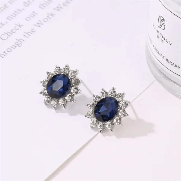 Hot Selling Wholesale Oval Shape Blue Sun Flower Zircon Pendant Necklace and Earring Wedding Bridal Jewelry Set for Women
