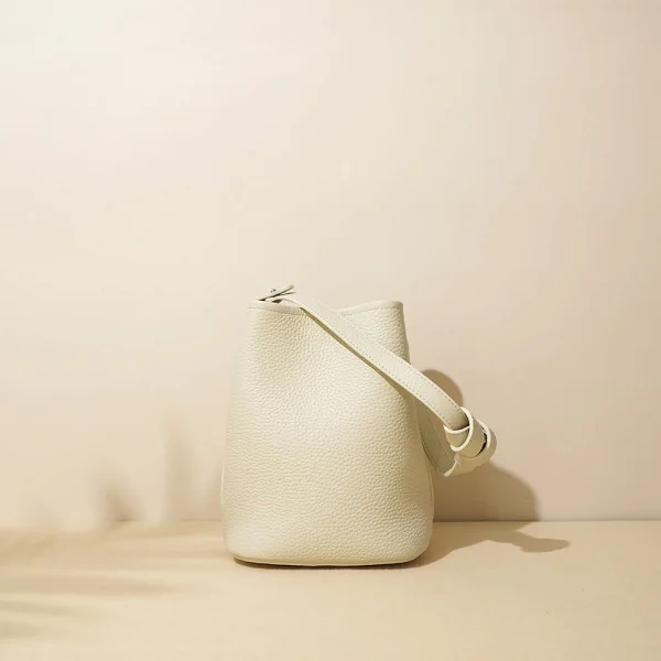 Fashion 100 % Genuine Real Top Grain Leather Bag No Brand Real Cowhide Handbags Women Pure Leather Hand Bags for Ladies Solid