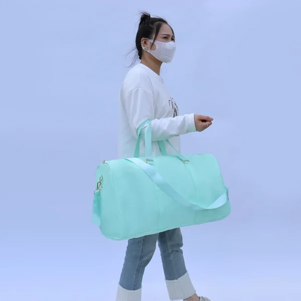 عالية الجودة مخصصة نايلون السفر الرياضة حقيبة رياضية مقاوم للماء السيدات الرجال حقيبة اليوغا واق من المطر للنساء