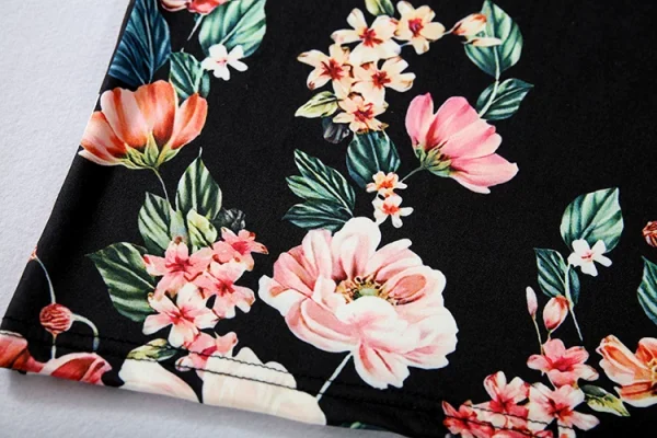 فستان نسائي من الشاش بتصميم ربيعي جديد موديل 2024 برقبة دائرية مزين بالترتر ومنظور