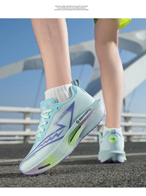 أحذية الجري المصنوعة من الكربون المتخصصة في الماراثون للرجال رياضية قابلة للتنفس وخفيفة الوزن للنساء أحذية رياضية مريحة مضادة للانزلاق