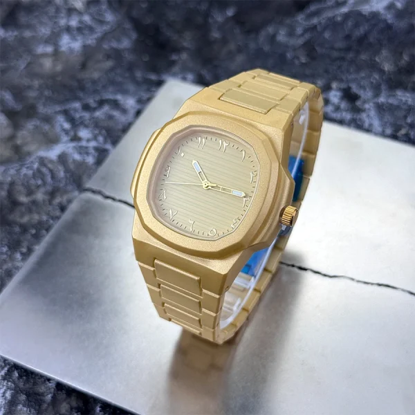 ساعة كوارتز كلاسيكية للرجال، سوار من البلاستيك الناعم، أرقام عربية، قرص عمل كاجوال، أداة إزالة متضمنة