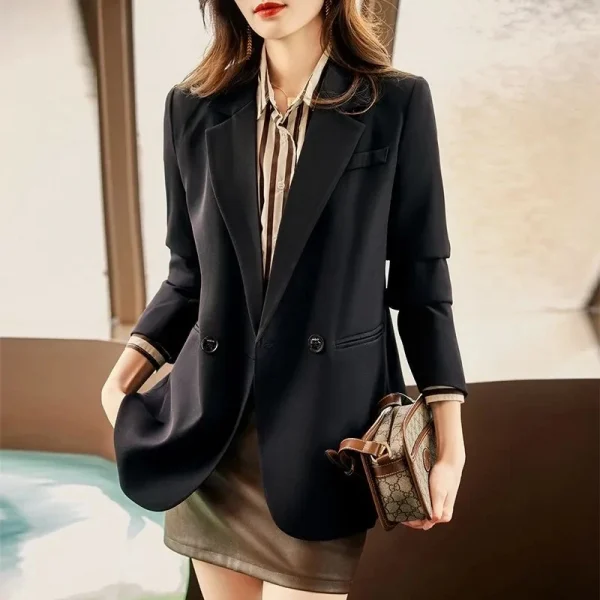 ربيع الخريف 2025 المرأة سترة بدلة صغيرة النسخة الكورية الترفيه السيدات السترة معطف مزاجه تصميم تحسس سيدة ملابس خارجية