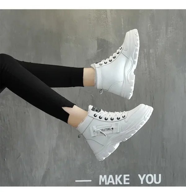 أحذية رياضية نسائية شتوية برباط للكاحل أحذية نسائية بكعب مسطح أحذية تشيلسي أو أنبوب لمواسم الخريف والربيع