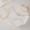 طقم أساور ذهبية اللون على شكل حرف C عتيق بسيط من المعدن مع فتحة قابلة للتعديل للنساء 2024 مجوهرات عصرية عالية الجودة هدايا