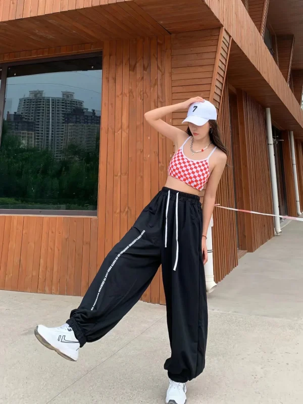 بنطال نسائي على الطراز الأوروبي الأمريكي خصر عالي بتصميم رباط كاجوال بنطال نسائي جديد ربيع وصيف 2024 بنطال Y2K