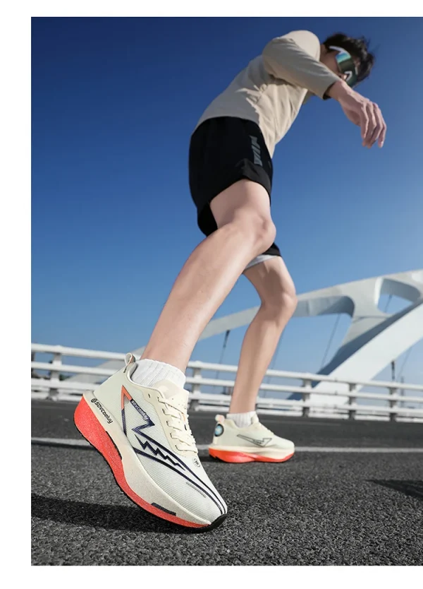 أحذية الجري المصنوعة من الكربون المتخصصة في الماراثون للرجال رياضية قابلة للتنفس وخفيفة الوزن للنساء أحذية رياضية مريحة مضادة للانزلاق