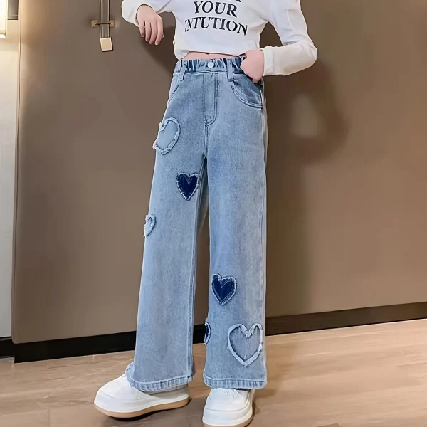 جينز بناتي على شكل قلب ربيع 2025 سروال طويل أنيق للأطفال على الموضة الكورية للفتيات ملابس خارجية للربيع والخريف