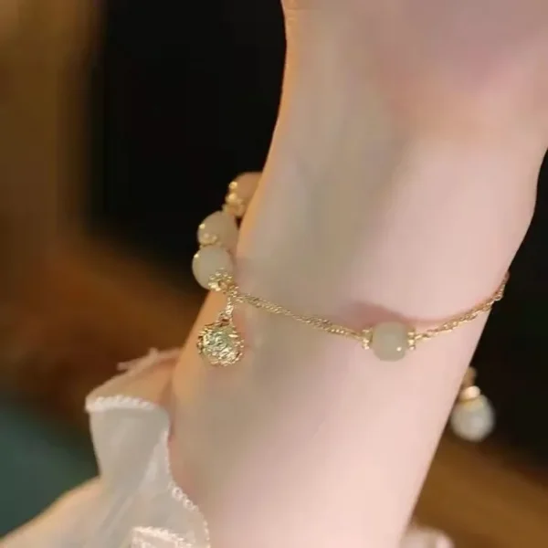 طقم أساور ذهبية اللون على شكل حرف C عتيق بسيط من المعدن مع فتحة قابلة للتعديل للنساء 2024 مجوهرات عصرية عالية الجودة هدايا