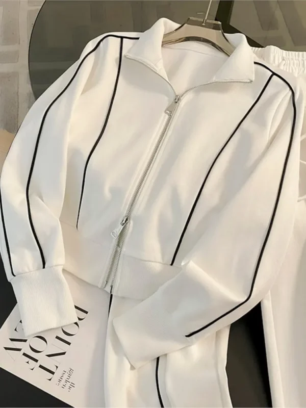 مجموعة ملابس رياضية نسائية ذات ألوان مختلفة لربيع وخريف