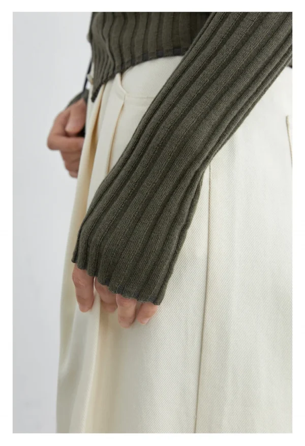 شيك فين سترة نسائية عصرية ريترو جديدة بياقة على شكل حرف v سترة محبوكة مخططة بقصة ضيقة وأكمام طويلة سترة نسائية لربيع وخريف 2025