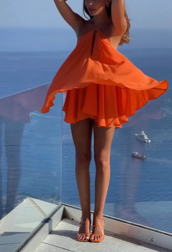 فساتين مثيرة للحفلات مكشوفة الأكتاف 2026 فستان نسائي أنيق بدون أكمام للشاطئ مجوف بدون ظهر فساتين صيفية للسيدات في الشارع العالي