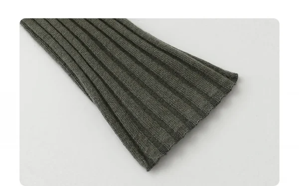 شيك فين سترة نسائية عصرية ريترو جديدة بياقة على شكل حرف v سترة محبوكة مخططة بقصة ضيقة وأكمام طويلة سترة نسائية لربيع وخريف 2025