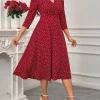 فستان ميدي ربيع وصيف للنساء باللون بورجوندي بنقاط البولكا، بأكمام ثلاثة أرباع، وياقة على شكل V، بقصة A، أنيق وكاجوال، فستان يومي وحفلات