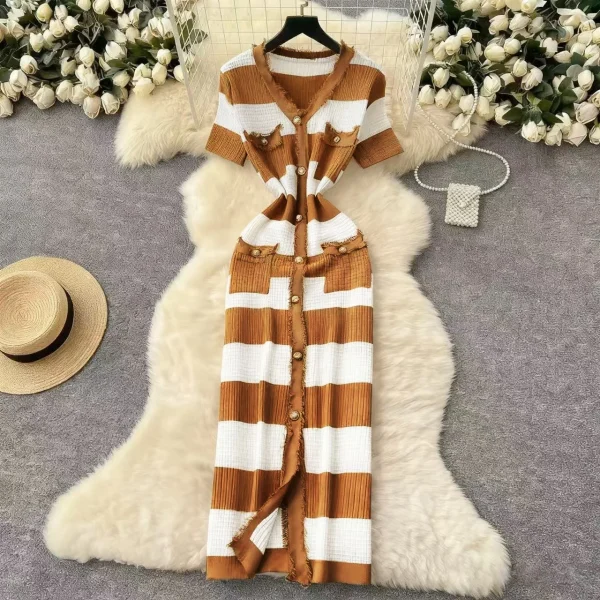 فستان نسائي أنيق مخطط برقبة على شكل حرف V صيفي بأكمام قصيرة ومتماسك بشرابة فساتين ضيقة للنساء