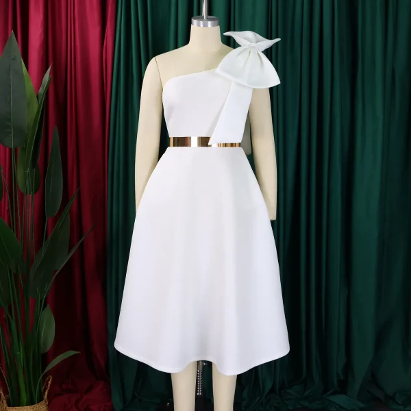 موضة النساء بمقاسات كبيرة فستان بكفة كتف مائلة مع فيونكة لحفلات رسميّة فستان أنيق جديد للمناسبات الخاصة