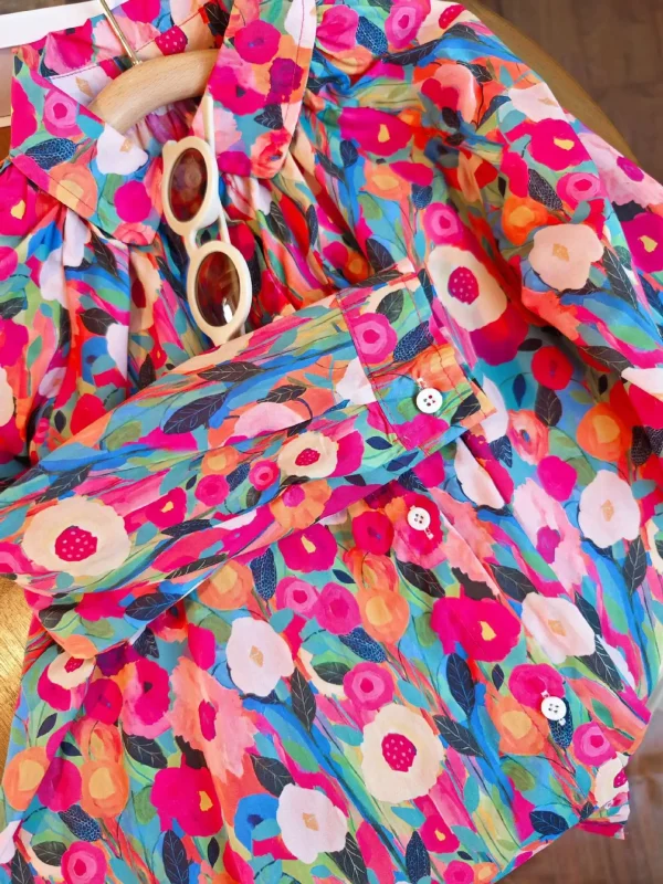 فستان للفتيات للربيع والصيف من عمر 2-8 سنوات بطباعة كاملة على شكل زهرة ورسم زيتي على شكل طية صدر السترة فستان الأميرة بصدر واحد للفتيات