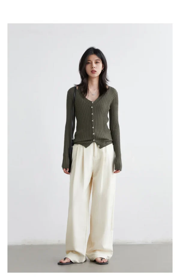 شيك فين سترة نسائية عصرية ريترو جديدة بياقة على شكل حرف v سترة محبوكة مخططة بقصة ضيقة وأكمام طويلة سترة نسائية لربيع وخريف 2025