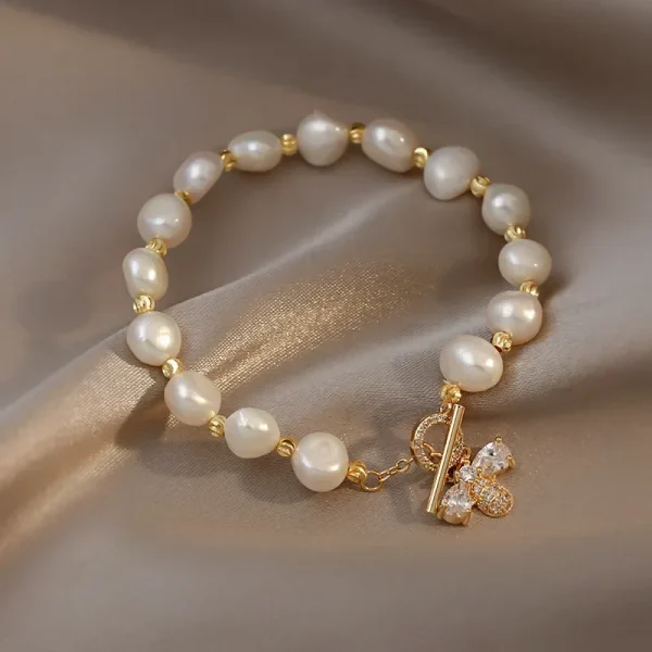 طقم أساور ذهبية اللون على شكل حرف C عتيق بسيط من المعدن مع فتحة قابلة للتعديل للنساء 2024 مجوهرات عصرية عالية الجودة هدايا