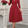 فستان ميدي ربيع وصيف للنساء باللون بورجوندي بنقاط البولكا، بأكمام ثلاثة أرباع، وياقة على شكل V، بقصة A، أنيق وكاجوال، فستان يومي وحفلات