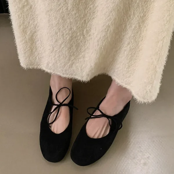 أحذية نسائية مسطحة بعقدة فراشة عصرية مع حذاء كاجوال للنساء حذاء ناعم للأقدام بمقدمة مستديرة حذاء مسطح للنساء قابل للارتداء بسهولة