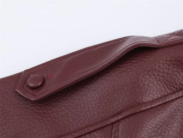 سترة نسائية لخريف 2025 جديدة باللون الأسود بأكمام طويلة من الجلد الصناعي بتصميم دراجة نارية