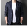 ربيع صيف 2025 بدلة رجالية جديدة عالية الجودة من الكتان الرجالي الأنيق قميص رقيق تركيب قماش معطف رجالي 100٪ كتان بليزر