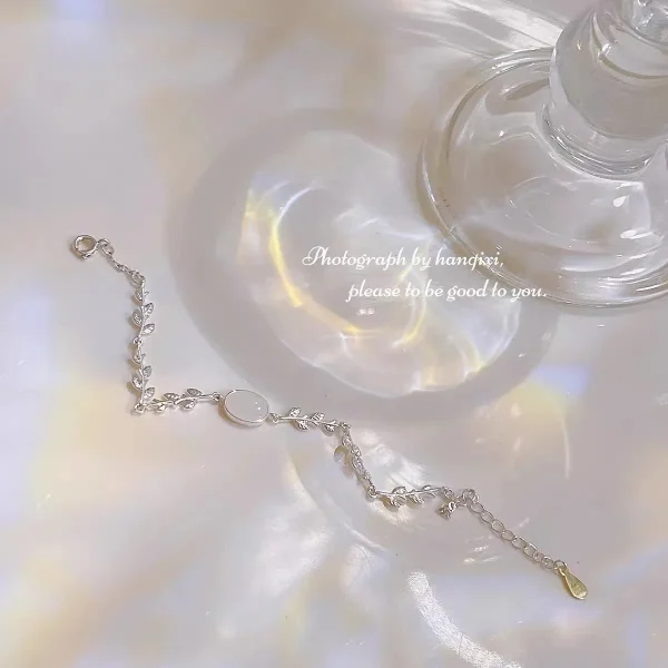 طقم أساور ذهبية اللون على شكل حرف C عتيق بسيط من المعدن مع فتحة قابلة للتعديل للنساء 2024 مجوهرات عصرية عالية الجودة هدايا