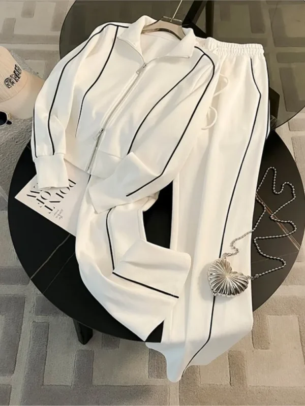 مجموعة ملابس رياضية نسائية ذات ألوان مختلفة لربيع وخريف