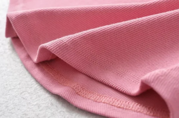 تي شيرت نسائي صيفي مثير بياقة مدورة بدون أكمام تي شيرت علوي سادة ضيق مناسب بلوفرات كاجوال تي شيرت نسائي أساسيات ملابس الشارع تي شيرت