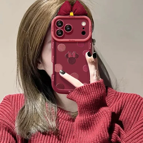 حافظة هاتف ميكي ماوس بولكا دوت بو 2024 السنة الجديدة متوافقة مع آيفون 15 برو ماكس آيفون 16 غطاء حماية من السيليكون
