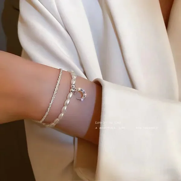 طقم أساور ذهبية اللون على شكل حرف C عتيق بسيط من المعدن مع فتحة قابلة للتعديل للنساء 2024 مجوهرات عصرية عالية الجودة هدايا