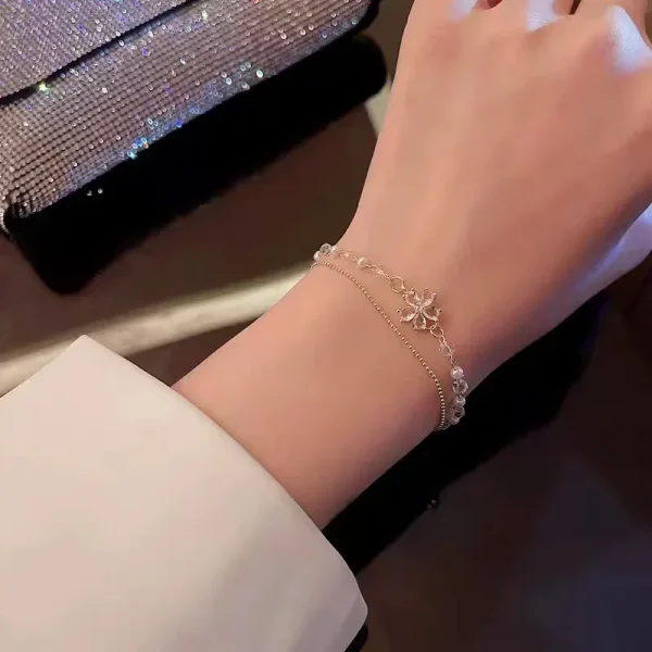 طقم أساور ذهبية اللون على شكل حرف C عتيق بسيط من المعدن مع فتحة قابلة للتعديل للنساء 2024 مجوهرات عصرية عالية الجودة هدايا