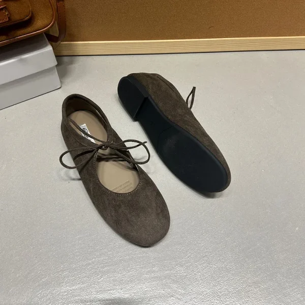 أحذية نسائية مسطحة بعقدة فراشة عصرية مع حذاء كاجوال للنساء حذاء ناعم للأقدام بمقدمة مستديرة حذاء مسطح للنساء قابل للارتداء بسهولة