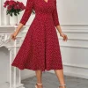 فستان ميدي ربيع وصيف للنساء باللون بورجوندي بنقاط البولكا، بأكمام ثلاثة أرباع، وياقة على شكل V، بقصة A، أنيق وكاجوال، فستان يومي وحفلات