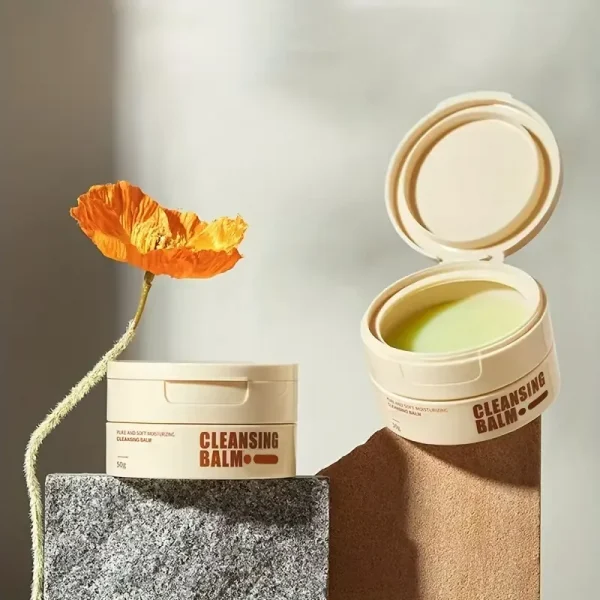 مزيل مكياج خفيف وغير مهيج ينظف ويرطب بعمق