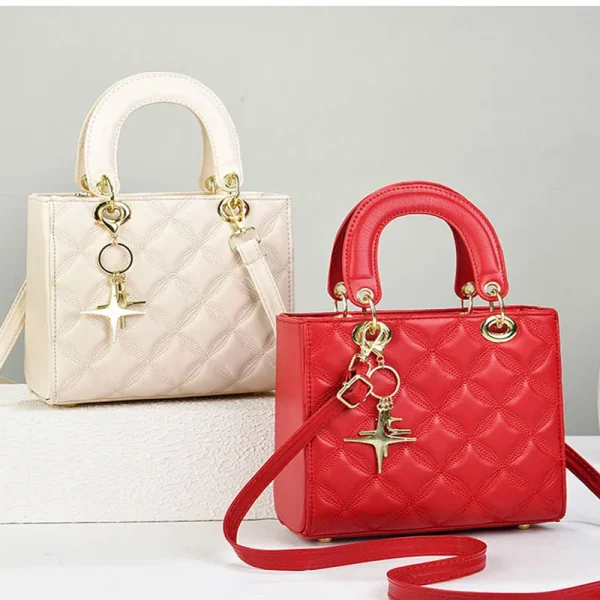 حقائب كتف نسائية جديدة لعام 2025 حقائب كتف نسائية فاخرة ذات تصميم كبير حقيبة كروس عصرية ذات سعة كبيرة