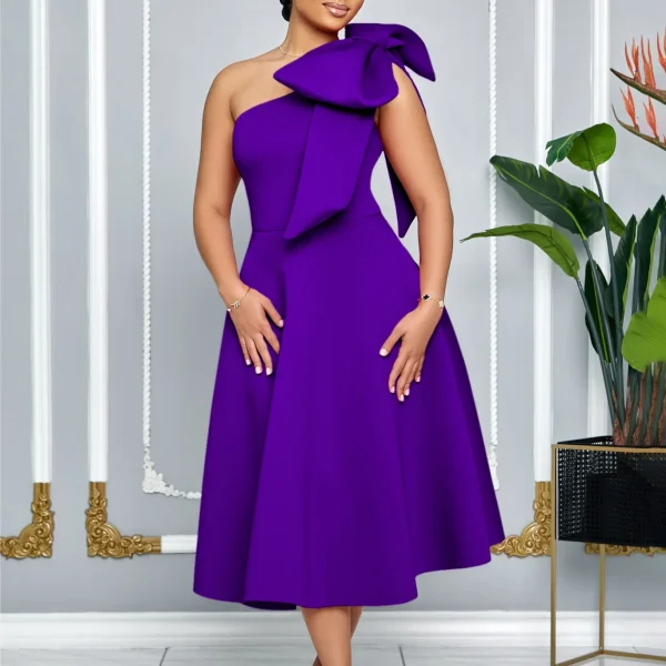 موضة النساء بمقاسات كبيرة فستان بكفة كتف مائلة مع فيونكة لحفلات رسميّة فستان أنيق جديد للمناسبات الخاصة