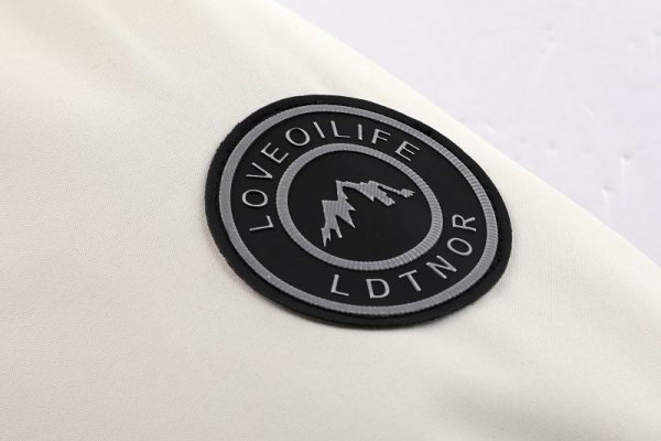 سترة واقية عصرية للرجال لخريف وشتاء 2022 سترة رياضية خارجية غير رسمية بسحاب